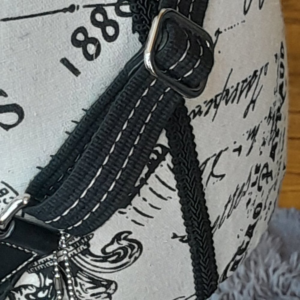 Vintage Coach Bon Voyage Belt Bag - Picture 2 of 8